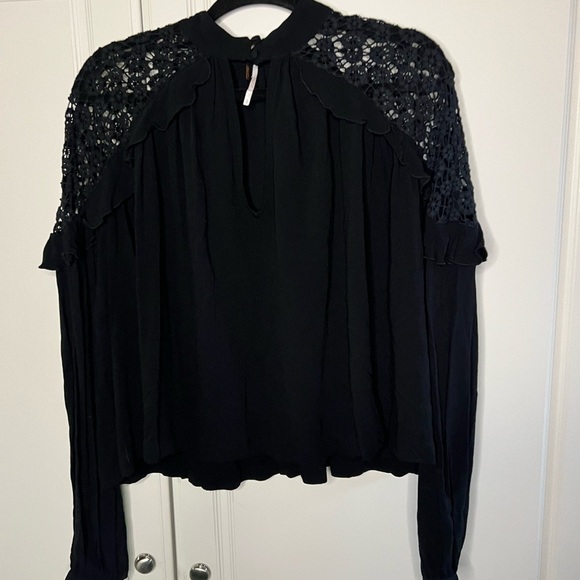 Free People Little Bit of Love Top - Picture 4 of 14